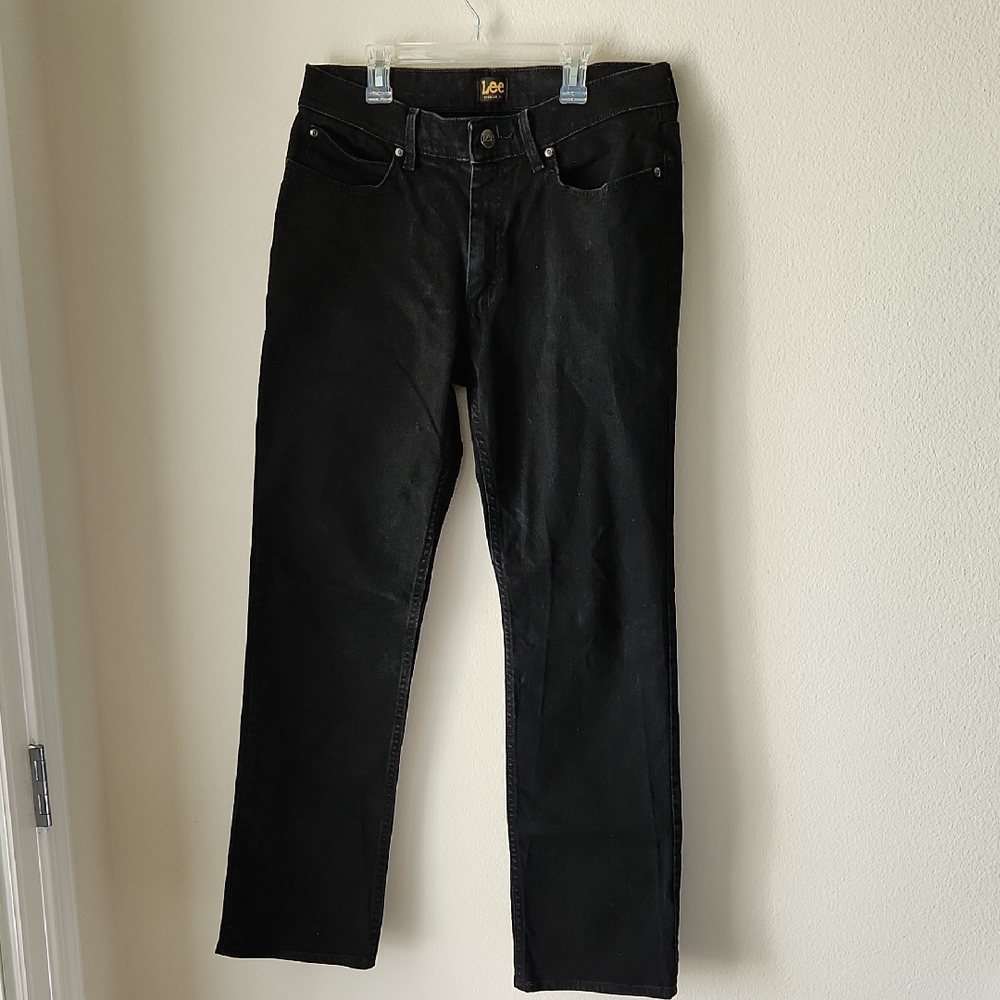 Lee Men's Sz 32x34 Straight Black Jeans 5 pocket design classic western everyday